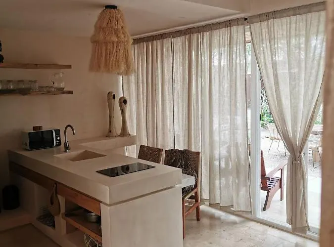 Jungle Chic